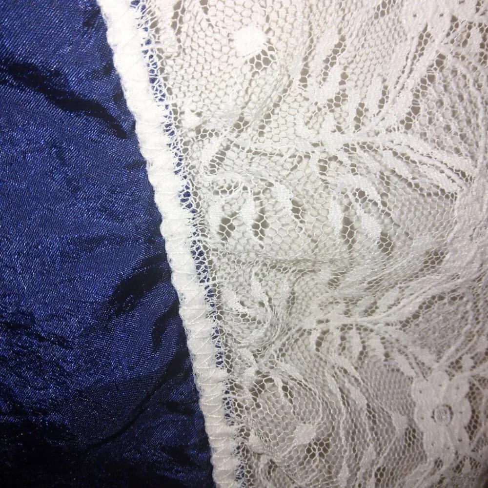 LADIES HANDCRAFTED BLUE SATIN AND LACE CHURCH LAP SCARF